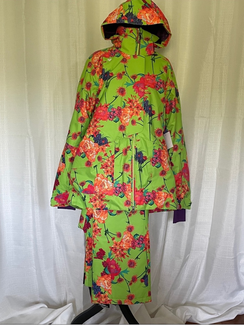 Obermeyer Ski  Jacket  and Pants  NWT